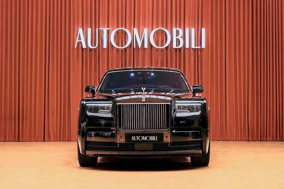 Rolls-Royce Phantom 6.8 AT RWD (571 hp) - 3