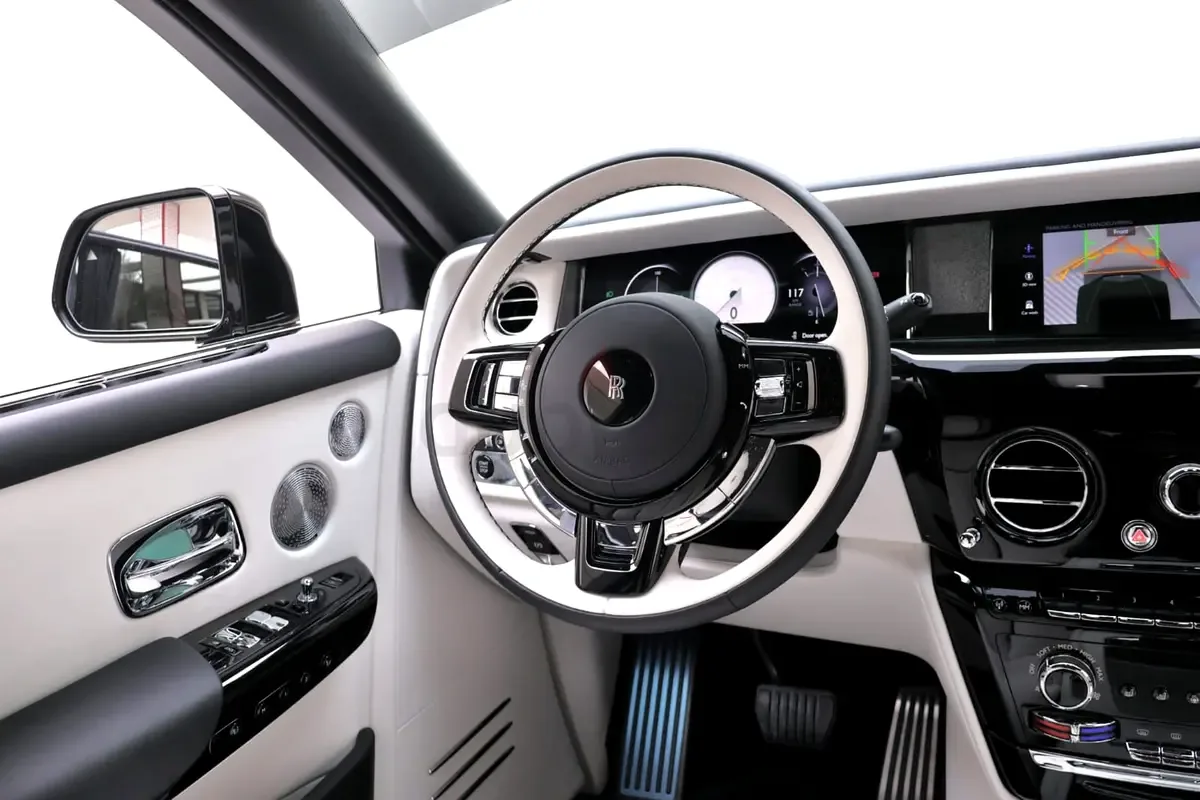 Rolls-Royce Phantom 6.8 AT RWD (571 حصان) - 13