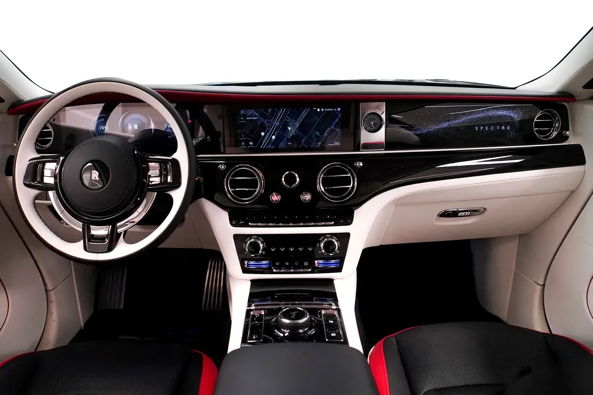 Rolls-Royce Spectre AT 4WD (585 حصان) - 8