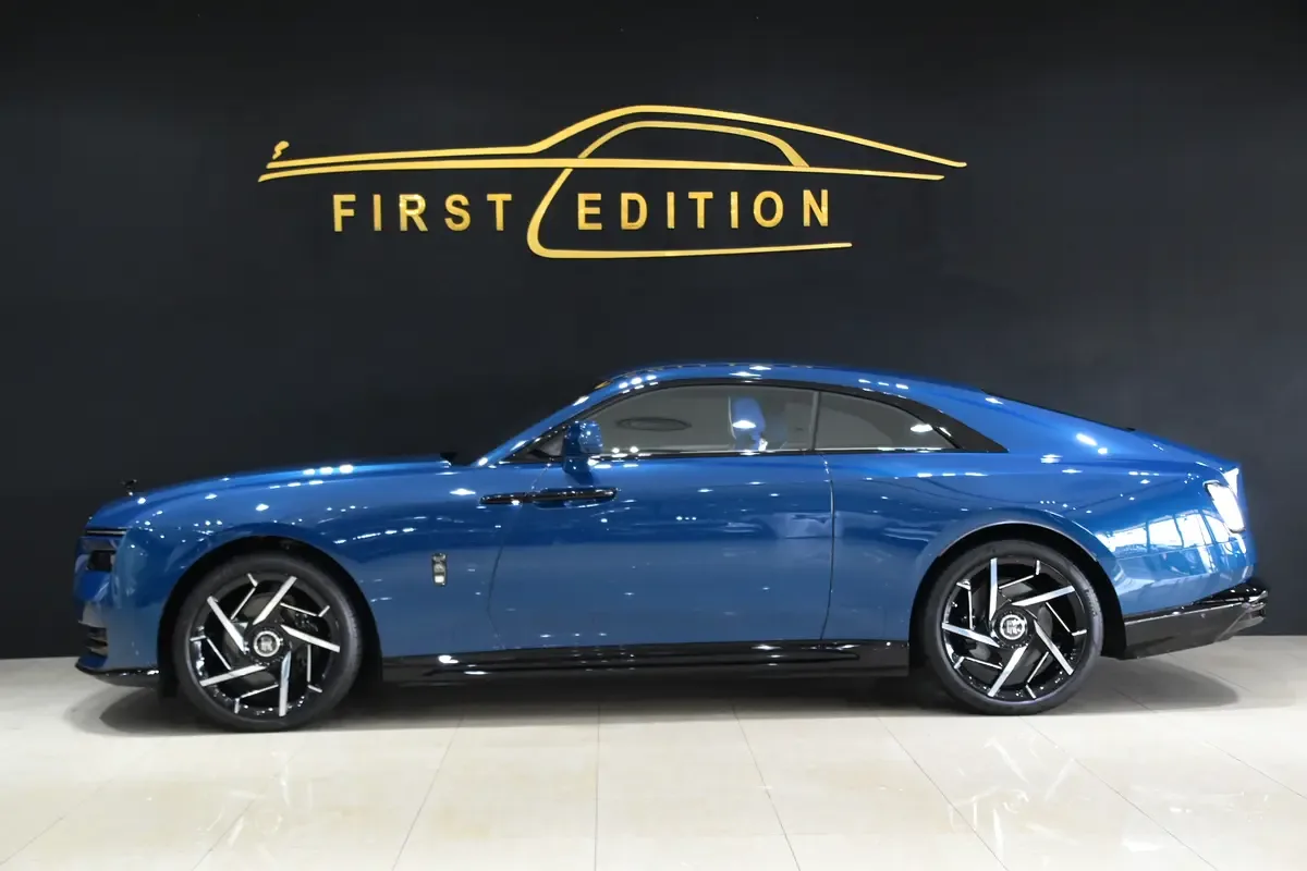 Rolls-Royce Spectre AT 4WD (585 hp) - 4