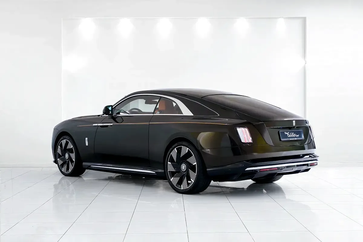 Rolls-Royce Spectre AT 4WD (585 حصان) - 3
