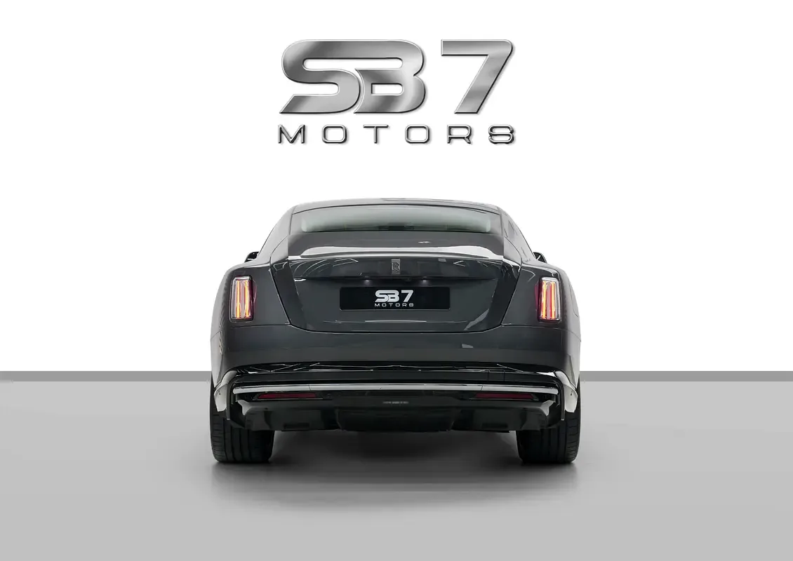 Rolls-Royce Spectre AT 4WD (585 hp) - 5