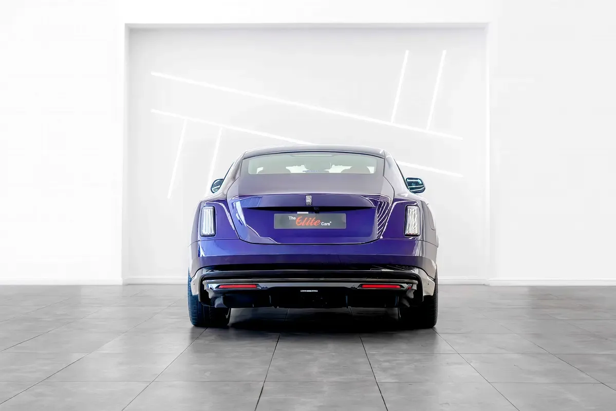 Rolls-Royce Spectre AT 4WD (585 hp) - 3