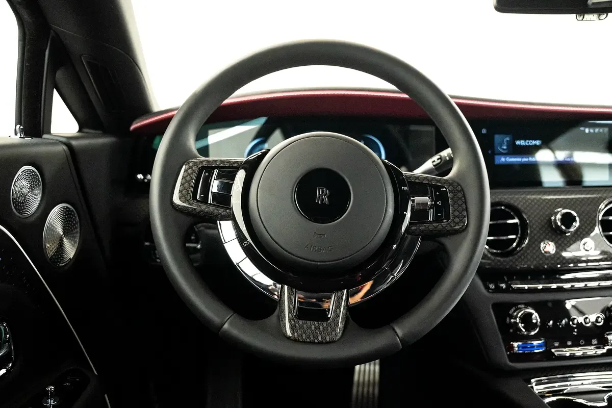Rolls-Royce Spectre AT 4WD (585 hp) - 8