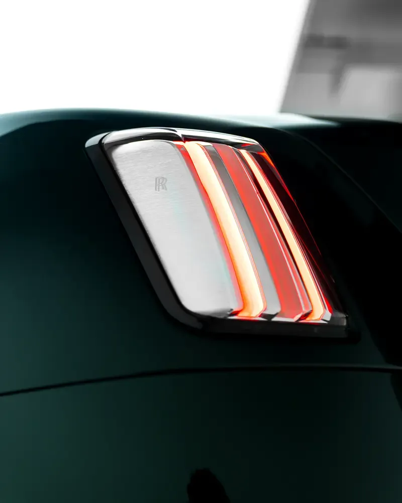 Rolls-Royce Spectre AT 4WD (585 hp) - 5