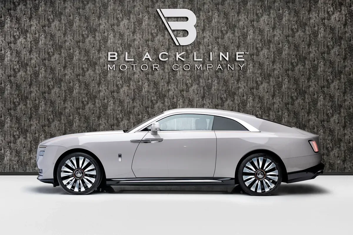 Rolls-Royce Spectre AT 4WD (585 hp) - 5