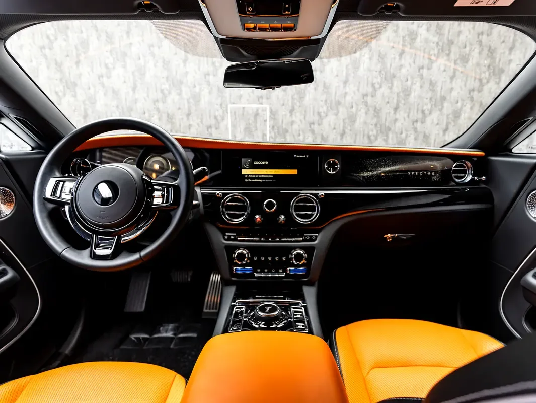 Rolls-Royce Spectre AT 4WD (585 hp) - 14