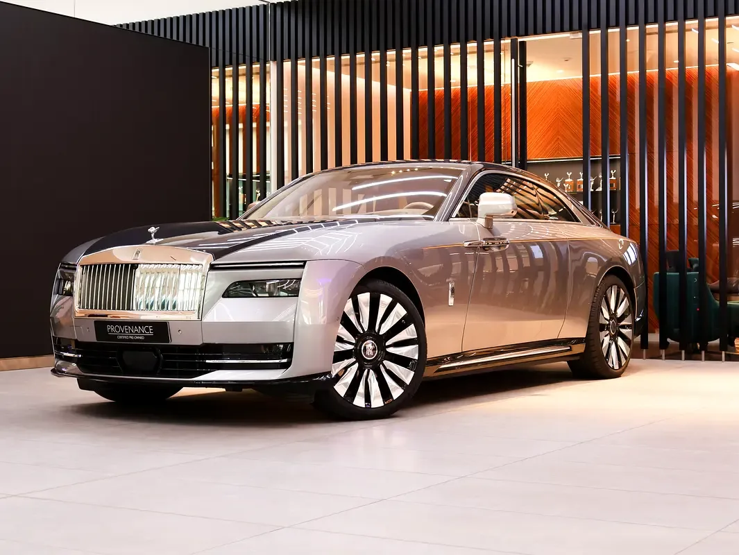 Rolls-Royce Spectre AT 4WD (585 hp)