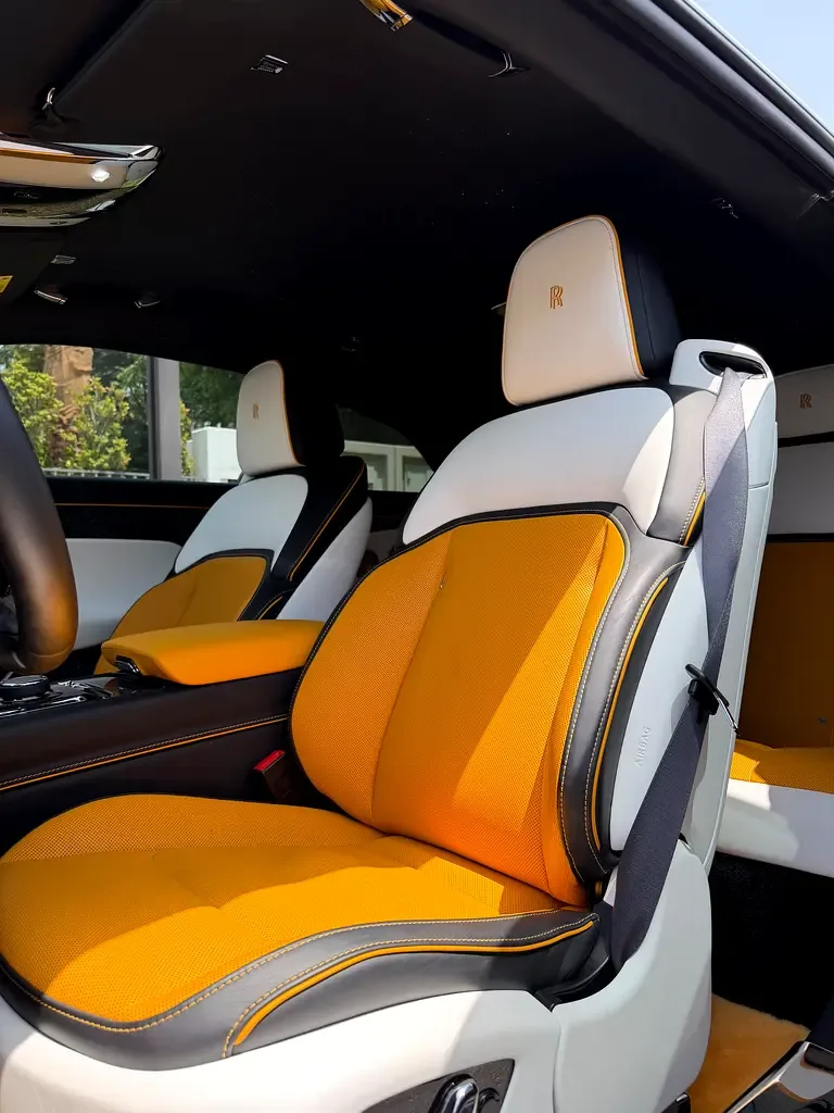 Rolls-Royce Spectre AT AWD (659 حصان) - 5