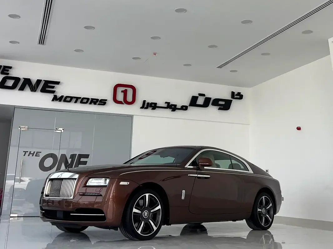 Rolls-Royce Wraith 6.6 AT RWD (632 hp)