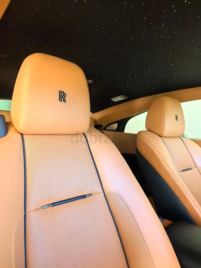 Rolls-Royce Wraith 6.6 AT RWD (632 hp) - 15
