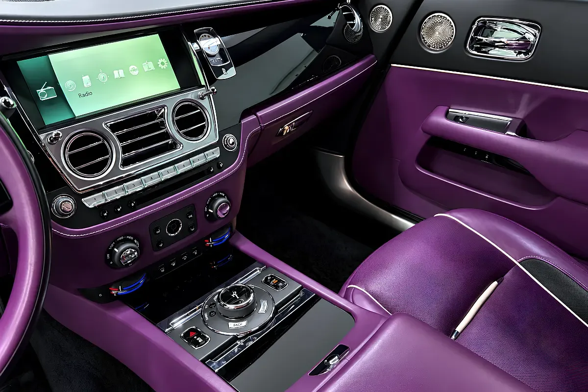 Rolls-Royce Wraith 6.6 AT RWD (632 حصان) - 12