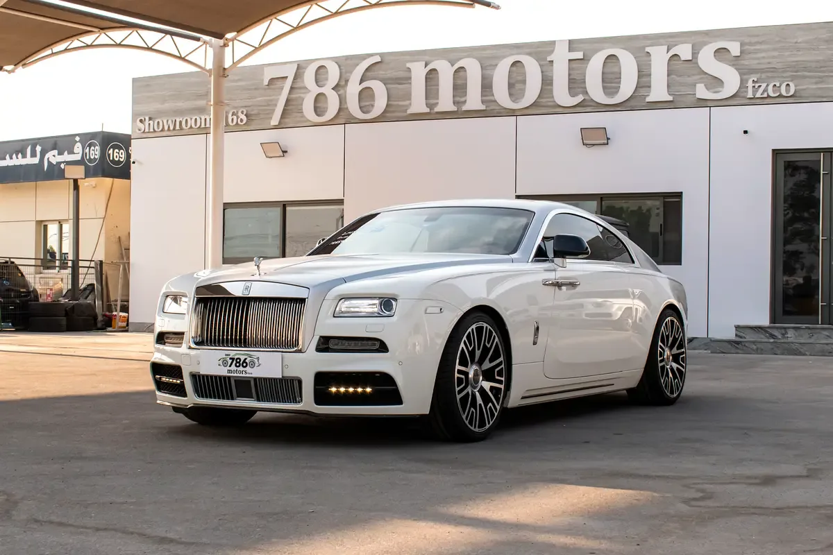 Rolls-Royce Wraith 6.6 AT RWD (632 hp)