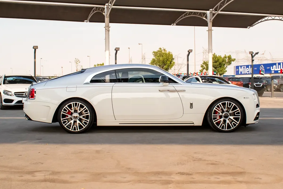 Rolls-Royce Wraith 6.6 AT RWD (632 حصان) - 4
