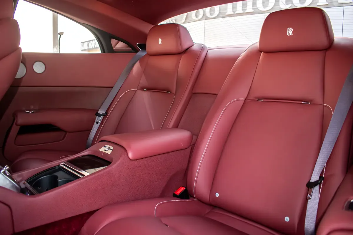 Rolls-Royce Wraith 6.6 AT RWD (632 حصان) - 20