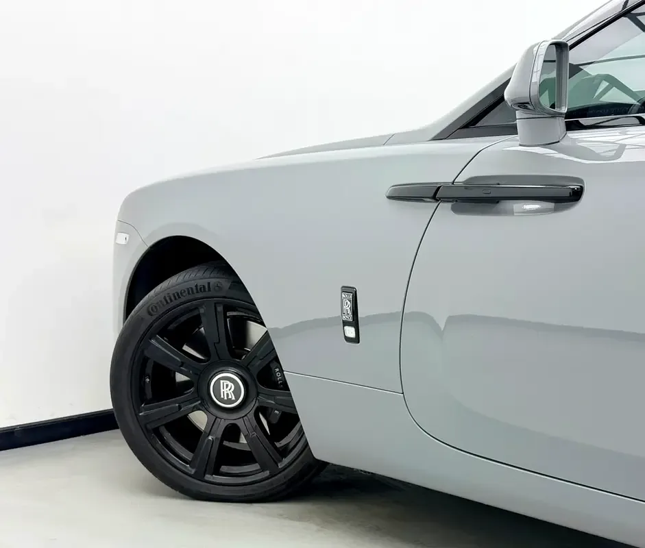 Rolls-Royce Wraith 6.6 AT RWD (632 hp) - 7