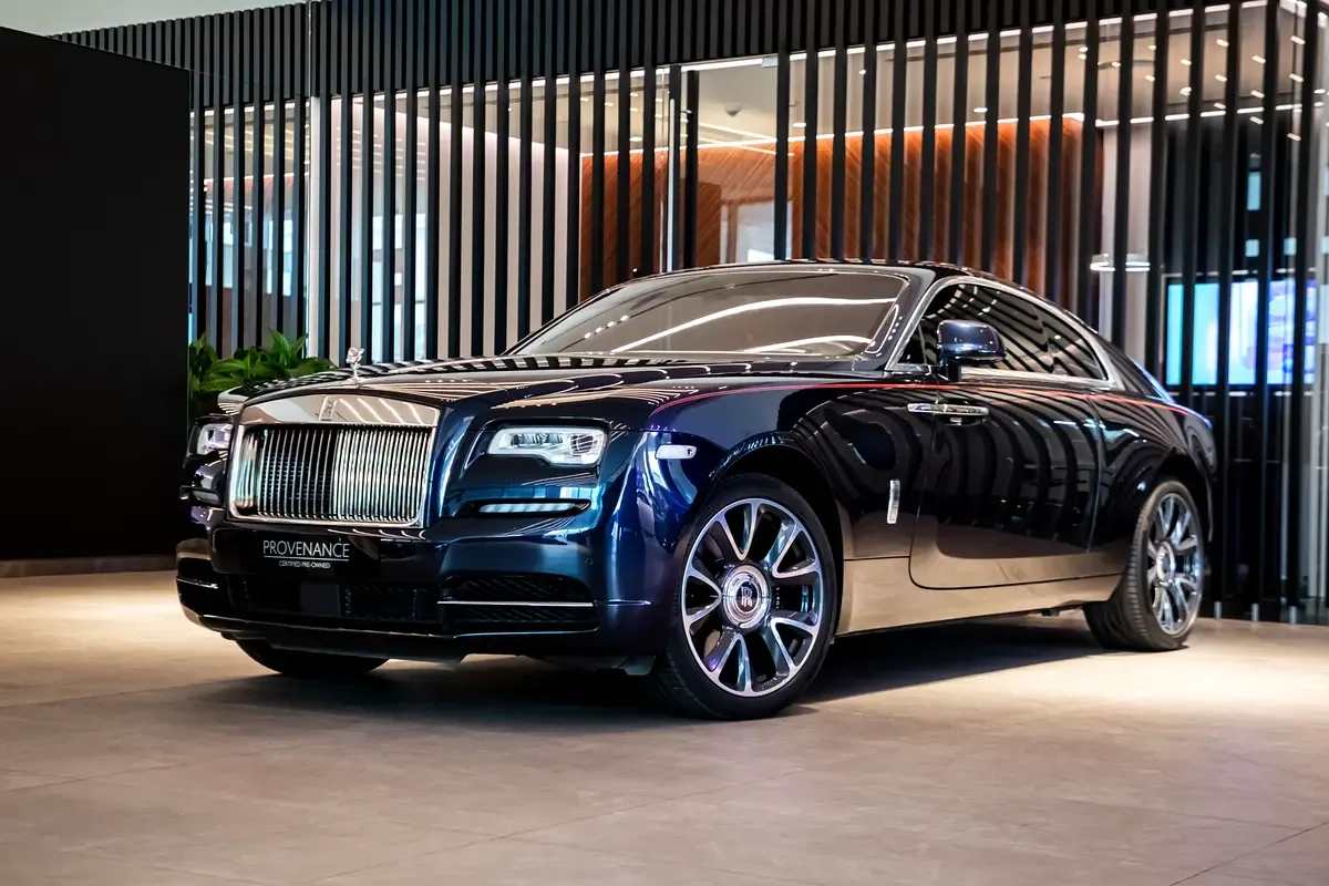Rolls-Royce Wraith 6.6 AT RWD (632 حصان)