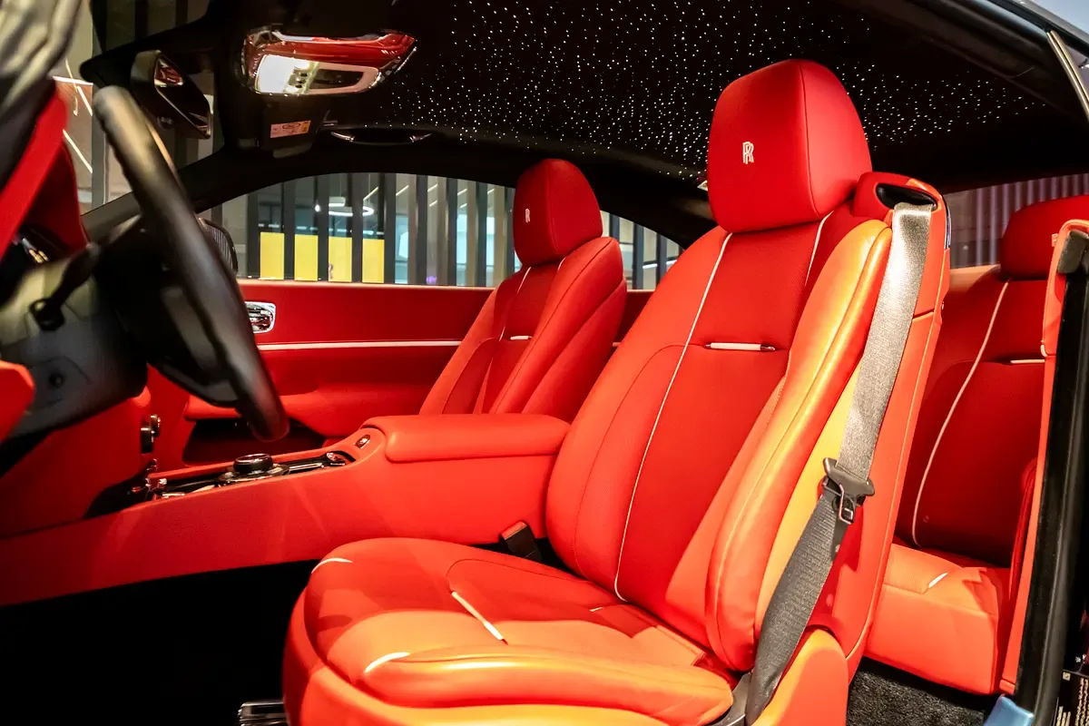 Rolls-Royce Wraith 6.6 AT RWD (632 حصان) - 5
