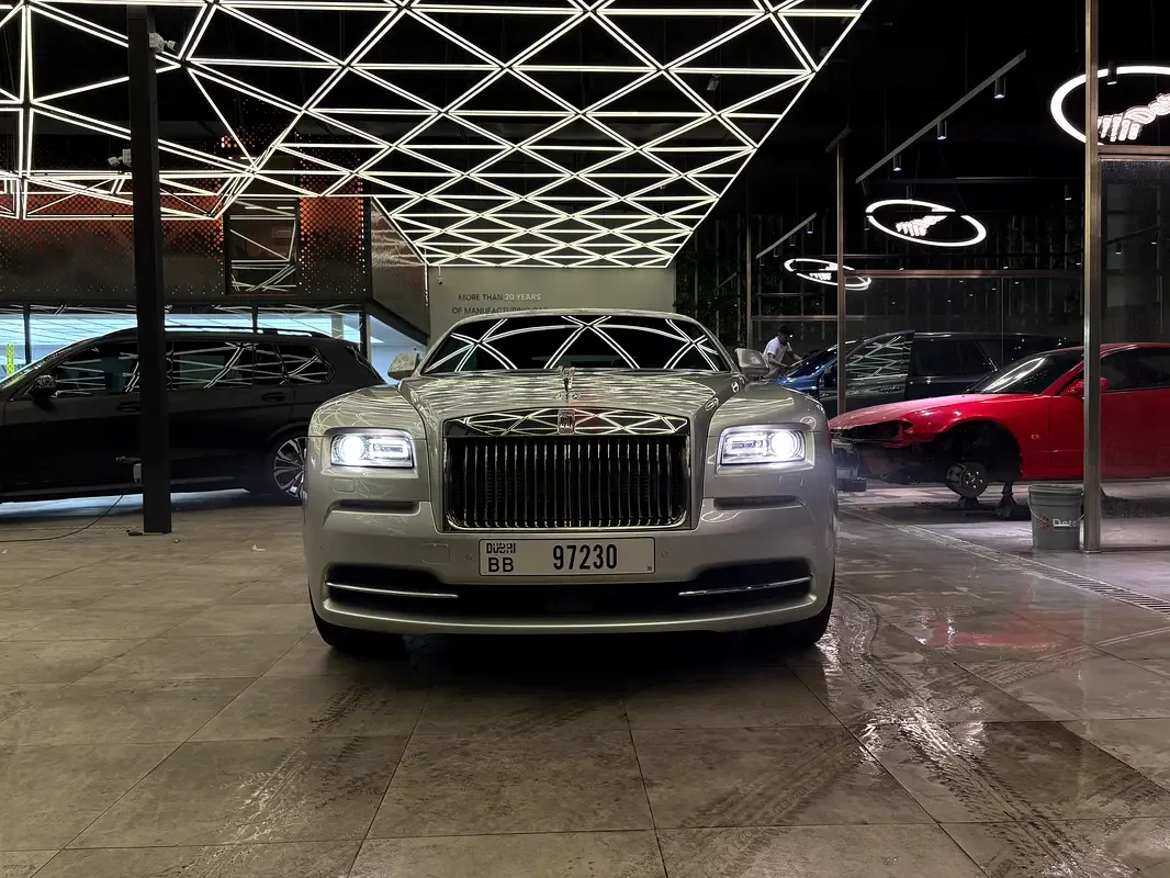 Rolls-Royce Wraith 6.6 AT RWD (632 حصان) - 3