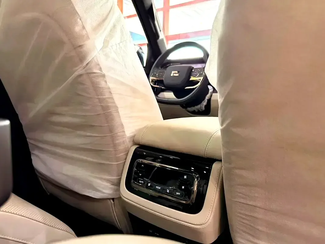 Rox 01 1.5 AT 4WD (476 hp) - 14