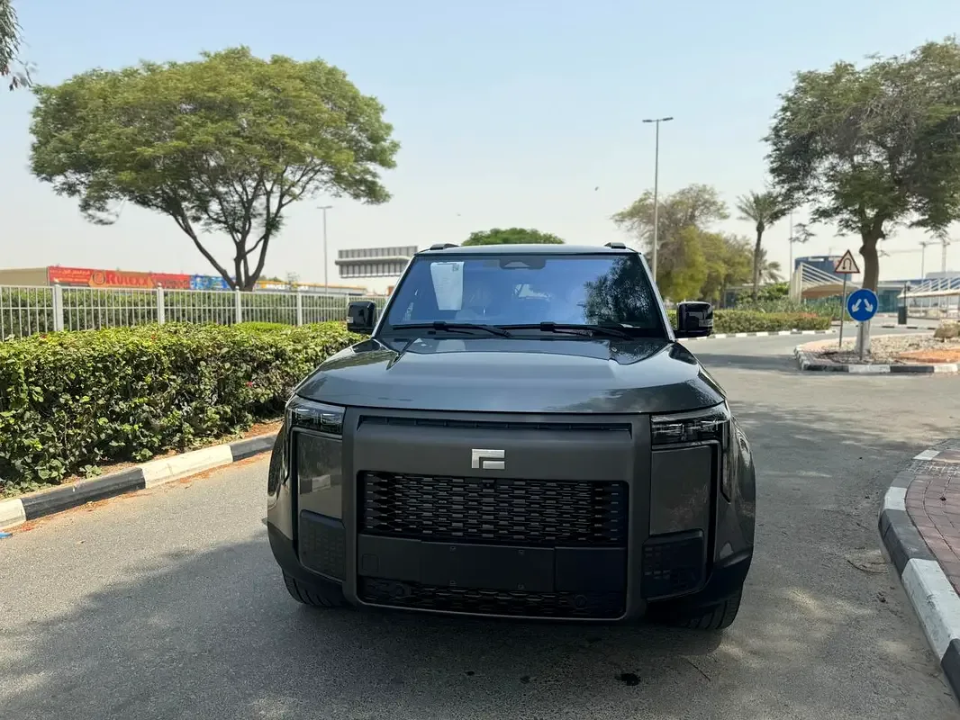 Rox 01 1.5 AT AWD (476 hp)