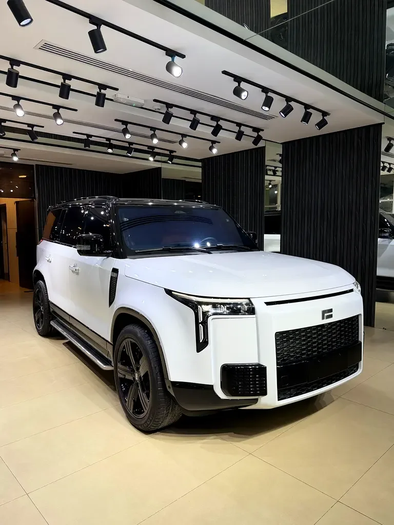Rox 01 1.5 AT AWD (476 hp)