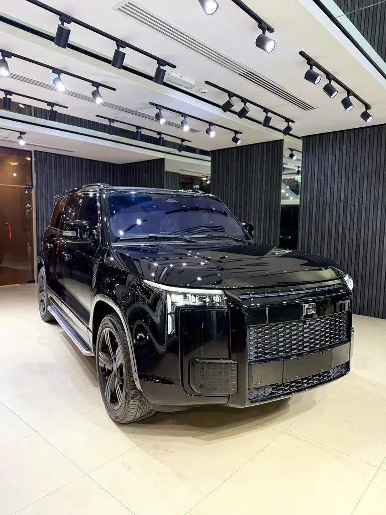 Rox 01 1.5 AT AWD (476 hp)