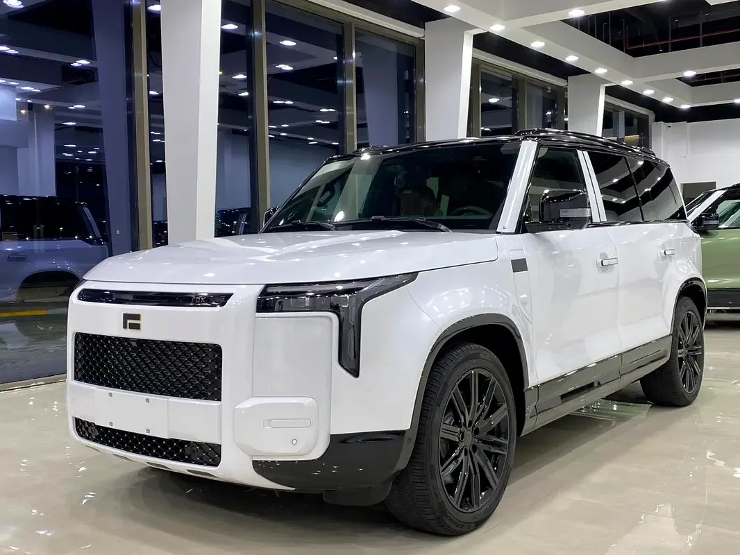 Rox Adamas 1.5 AT AWD (475 hp)