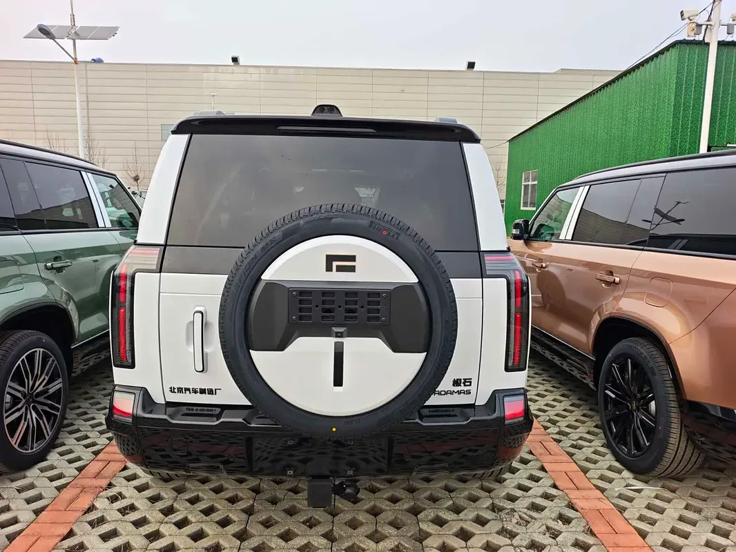 Rox Adamas 1.5 AT AWD (475 حصان) - 3