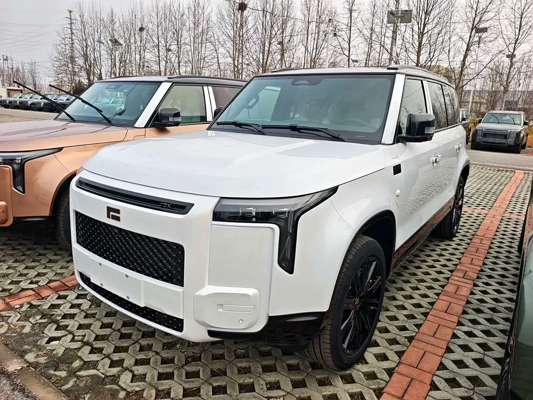 Rox Adamas 1.5 AT AWD (475 حصان) - 4