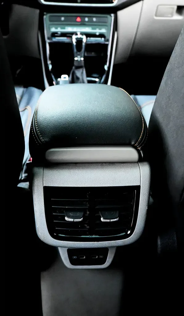 Skoda Kushaq 1.0 AT (116 hp) - 12