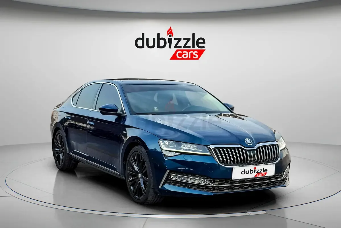 Skoda Superb 2.0 AMT (272 hp)
