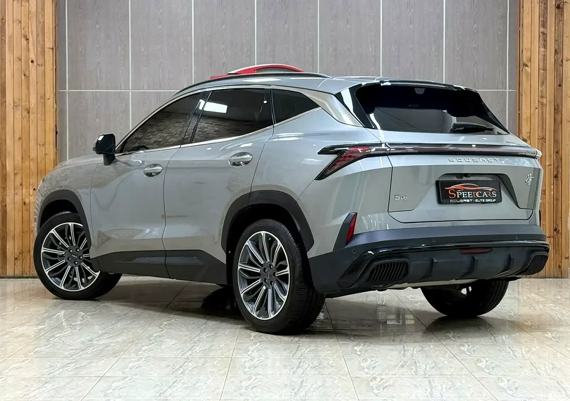 Soueast S06 1.5 AMT (156 hp) - 6