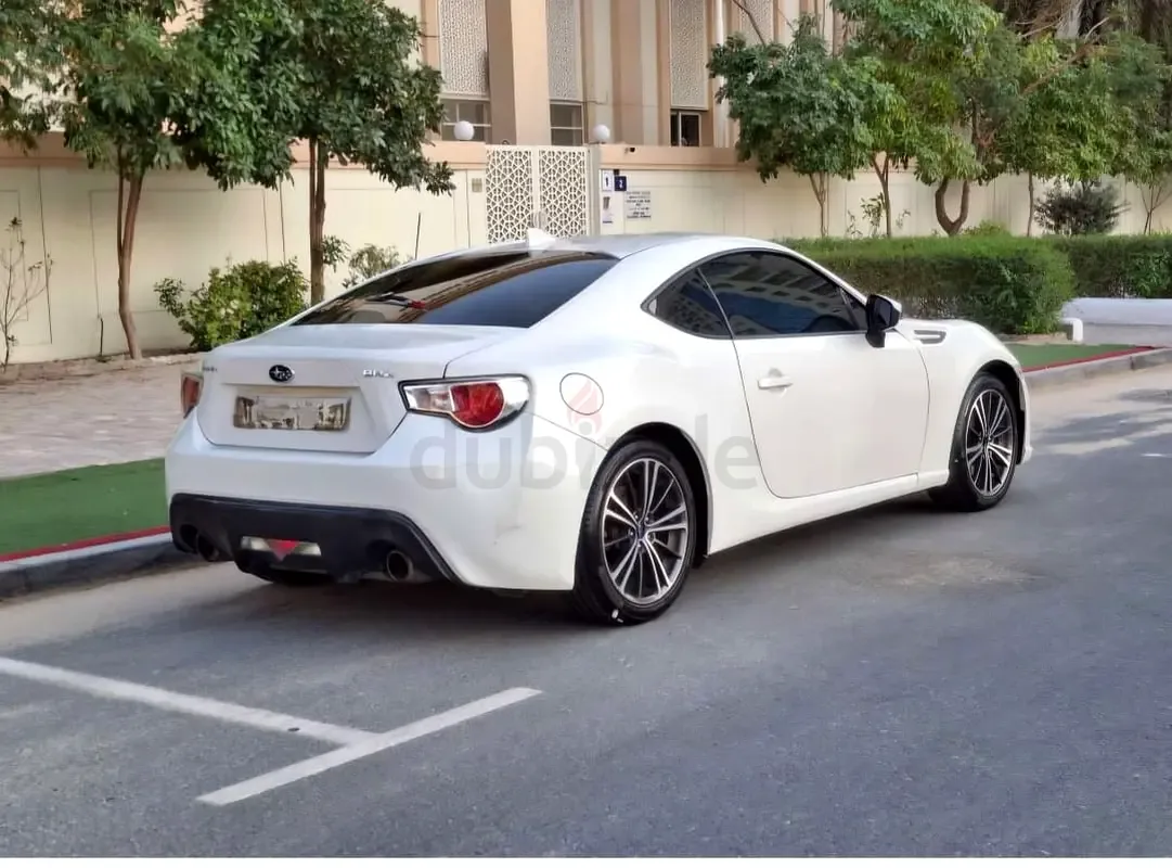 Subaru BRZ 2.0 AT (200 حصان) - 4