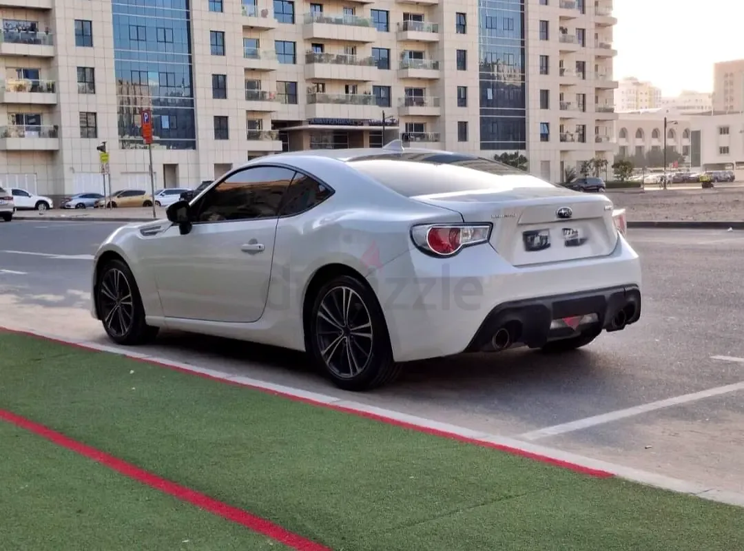 Subaru BRZ 2.0 AT (200 حصان) - 8