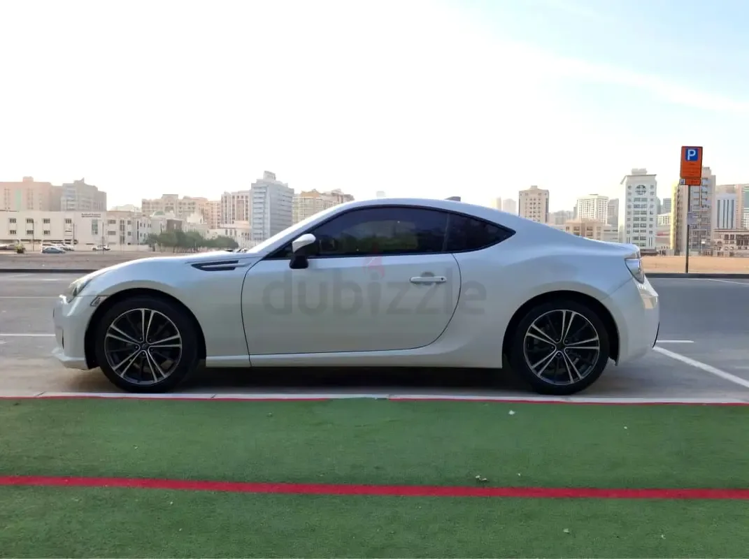 Subaru BRZ 2.0 AT (200 حصان) - 10