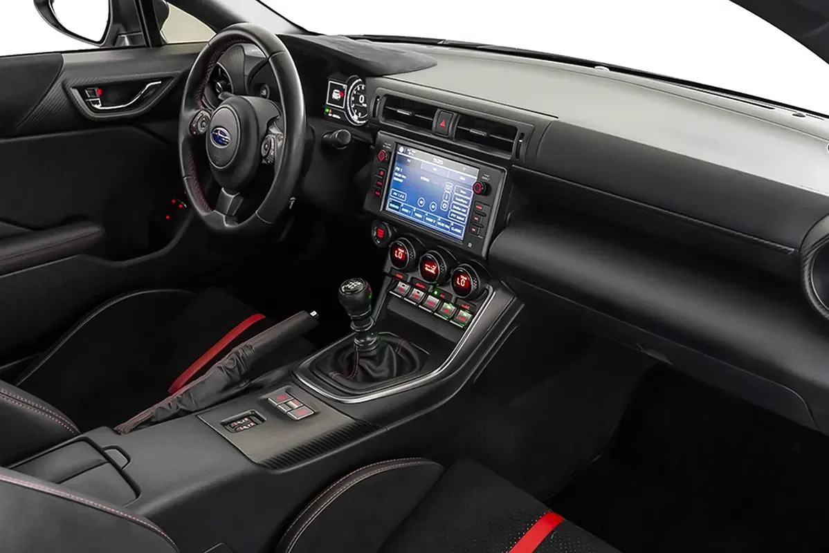 Subaru BRZ 2.4 MT (231 حصان) - 15
