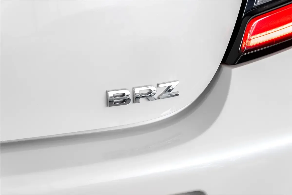 Subaru BRZ 2.4 MT (231 حصان) - 19