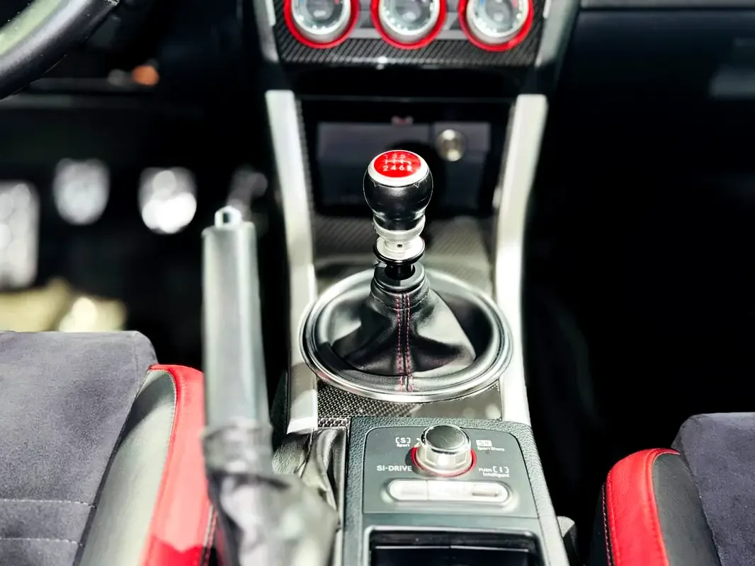 Subaru WRX 2.0 MT 4WD (268 hp) - 16