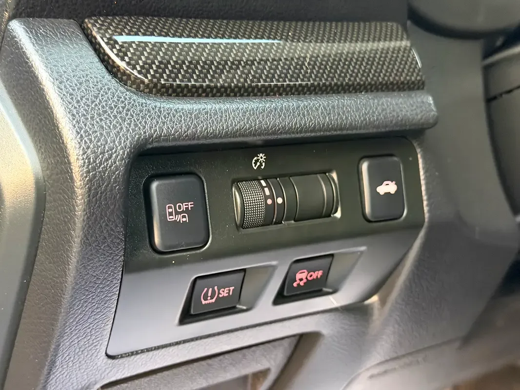 Subaru WRX 2.0 MT 4WD (268 حصان) - 9