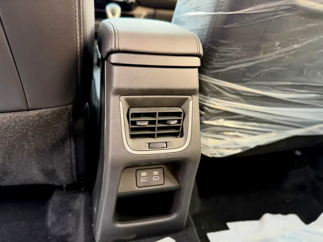 Suzuki Across 1.5 AT (102 hp) - 16