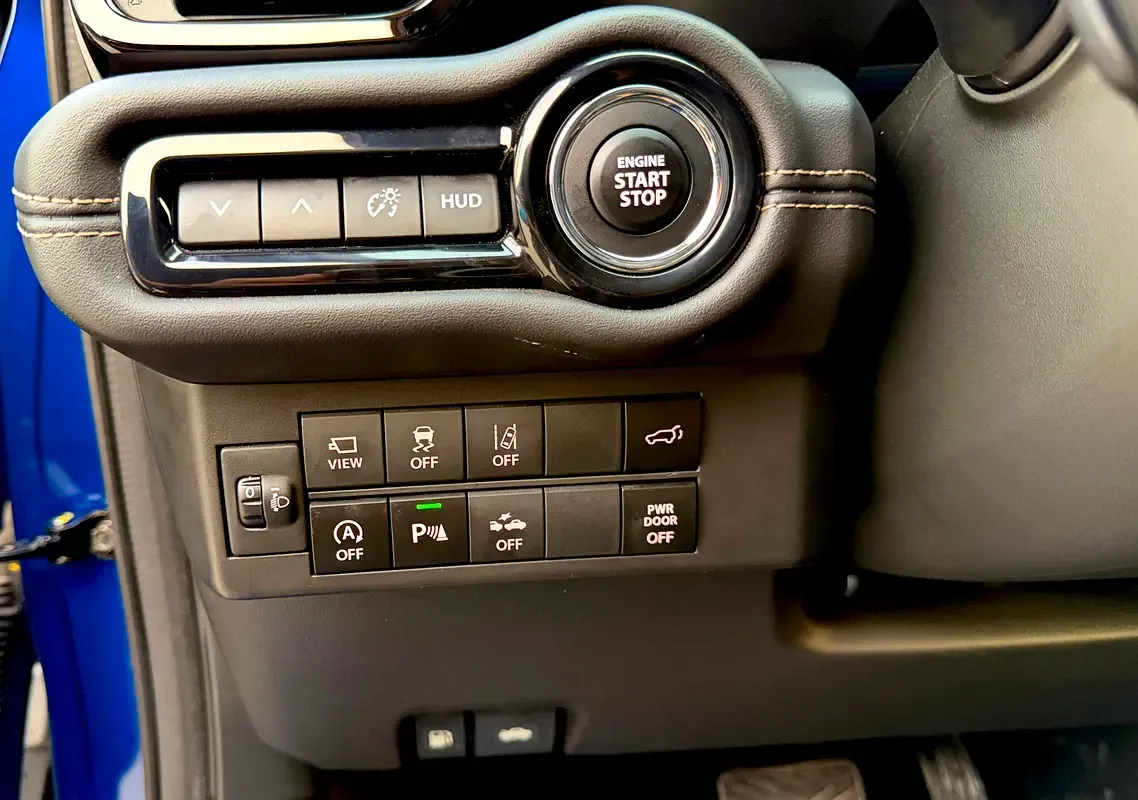 Suzuki Across 1.5 AT (102 hp) - 15