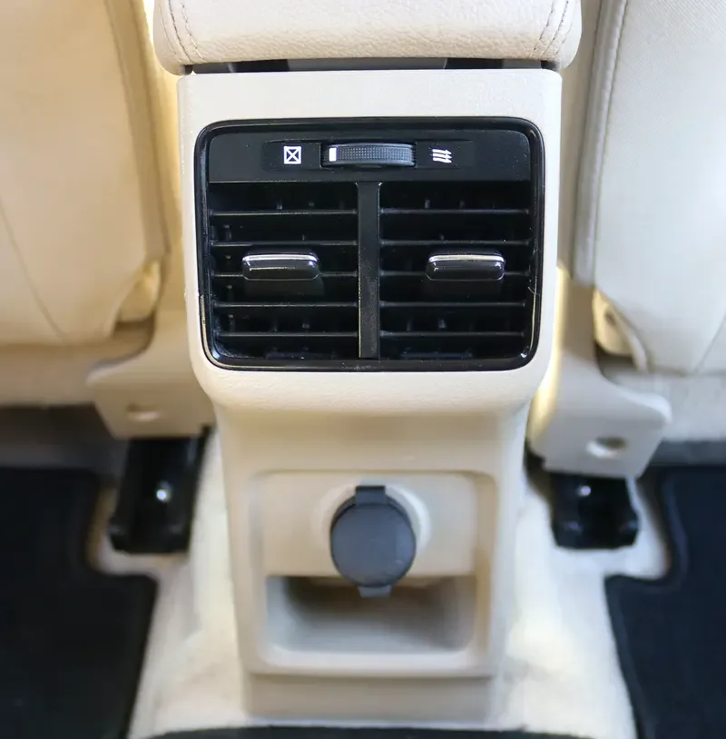 Suzuki Ciaz 1.5 AT (105 hp) - 12