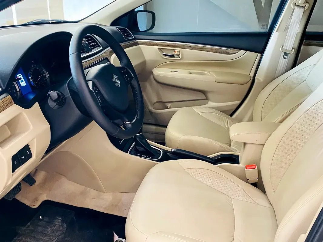 Suzuki Ciaz 1.5 AT (105 حصان) - 17