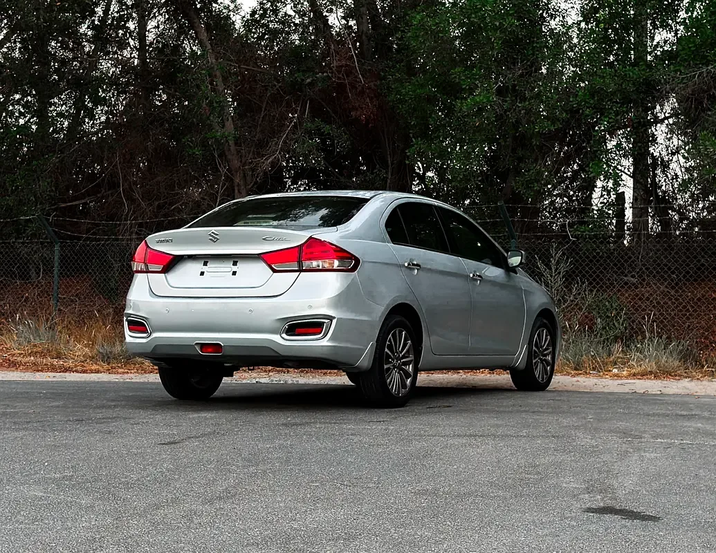 Suzuki Ciaz 1.5 AT (105 حصان) - 4