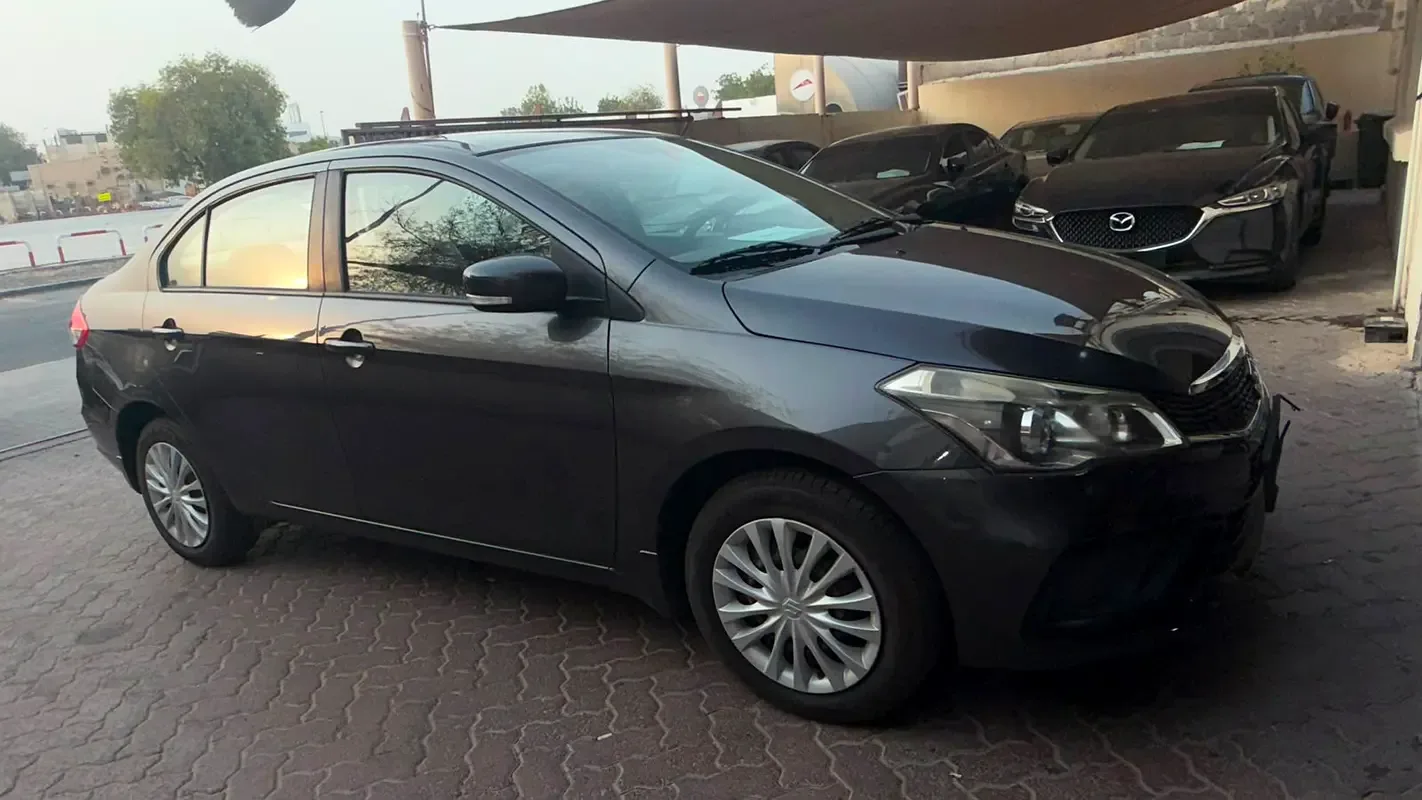 Suzuki Ciaz 1.5 AT (105 حصان) - 3