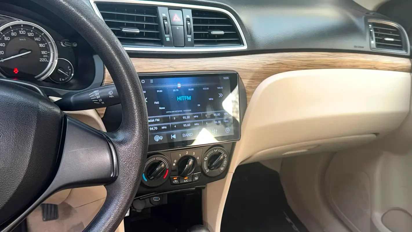 Suzuki Ciaz 1.5 AT (105 حصان) - 4