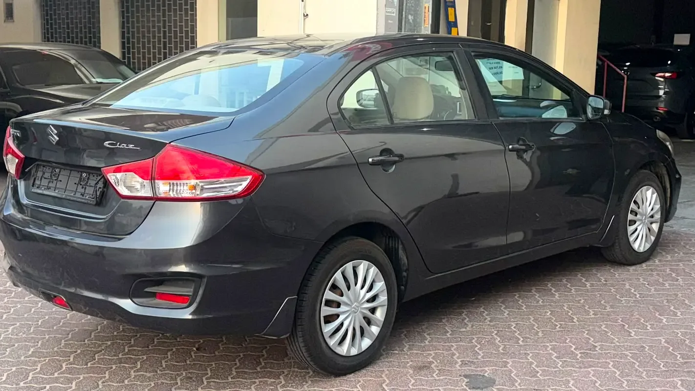 Suzuki Ciaz 1.5 AT (105 حصان) - 9