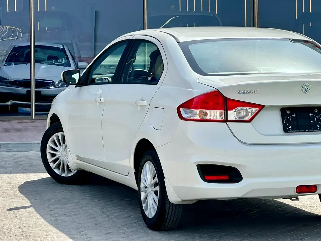 Suzuki Ciaz 1.5 AT (105 حصان) - 15