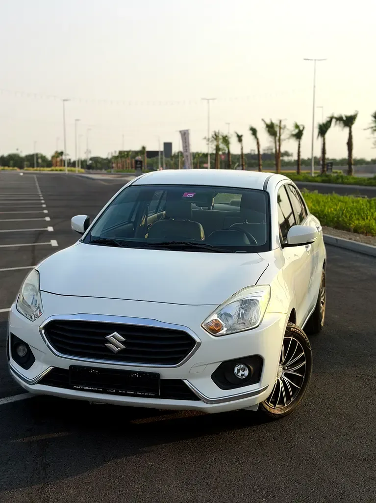 Suzuki DZire 1.2 AMT (83 hp)